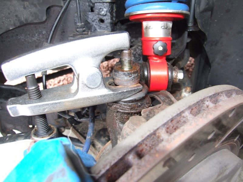 Fitting front upper ball joint How to. Forums